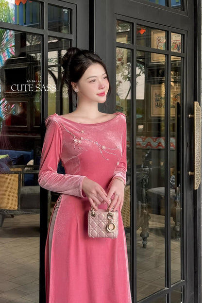 Huyen Mi - Pink Velvet Boat Neckline Ao Dai Set |Pre-made Traditional Vietnamese Women Ao Dai with Pants | Lunar New Year|Ao Dai Cach Tan