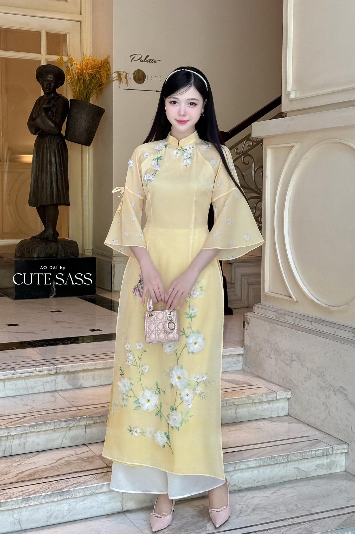 Light Yellow 3D Blossoms Ao Dai Set 22D|Pre-made Modernized Vietnamese Ao Dai| Women Ao Dai with Pants | Lunar New Year| Ao Dai Cach Tan|