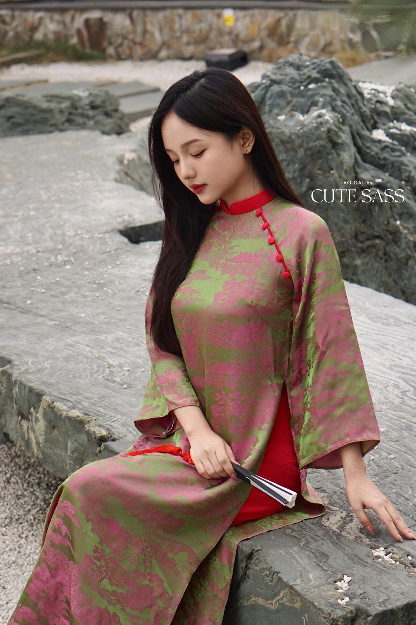 Green/Pink High Collar Tu Minh Pattern Silk with Buttons Ao Dai Set 12-13B|Pre-made Modernized Vietnamese Ao Dai with Pants | Lunar New Year