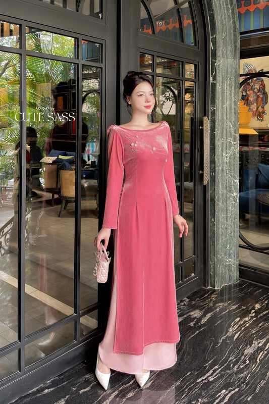 Huyen Mi - Pink Velvet Boat Neckline Ao Dai Set |Pre-made Traditional Vietnamese Women Ao Dai with Pants | Lunar New Year|Ao Dai Cach Tan