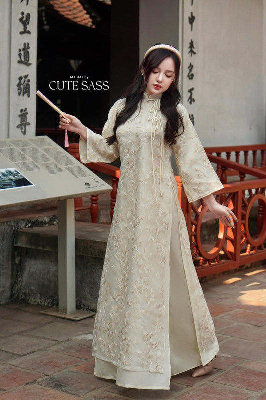 Shifted Cream Embroidery Butterflies Bows Ao Dai Set |Pre-made Vietnamese Women Ao Dai with Pants | Lunar New Year|Ao Dai Cach Tan