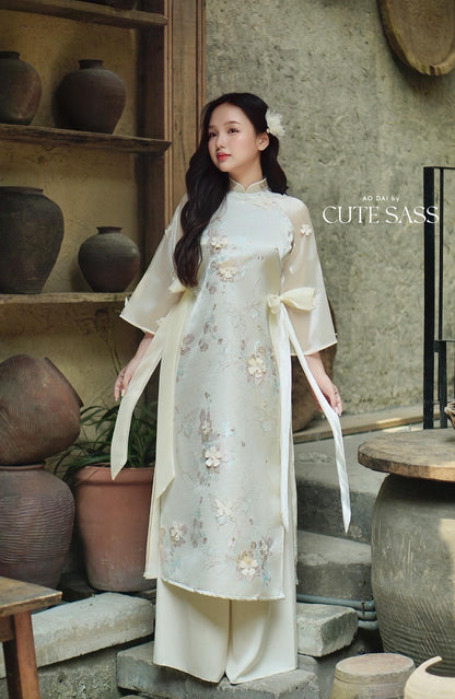 Yen - Cream and Gold 3D Flowers Bow Shifted Ao Dai Set 22C|Pre-made Modernized Vietnamese Ao Dai | Lunar New Year| AoDaibyCuteSass