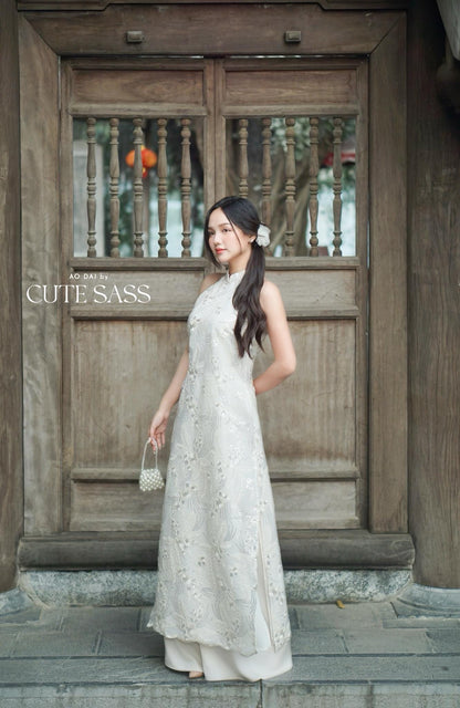 Yen - White Moonbeam Yem-Inspired Ao Dai Top Only, No Pants| Pre-made Modernized Vietnamese Ao Dai| Lunar New Year AoDaibyCuteSass
