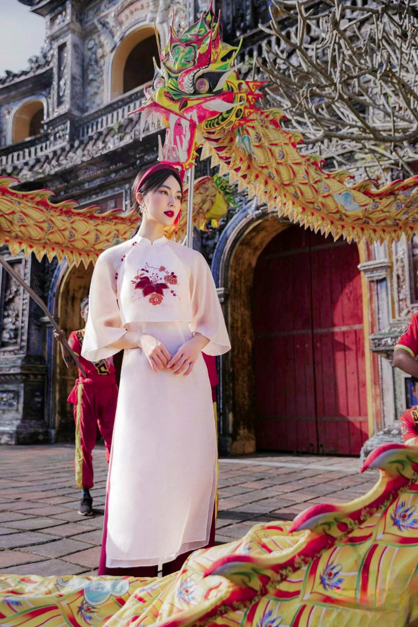 Blush Button Embroidery Ao Dai Set