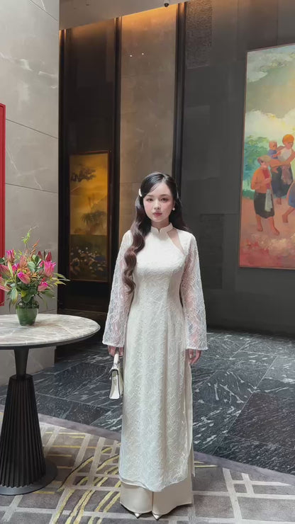 Linh Vy - Cream Lace Cutout Ao Dai Top Only, No Pants 22B