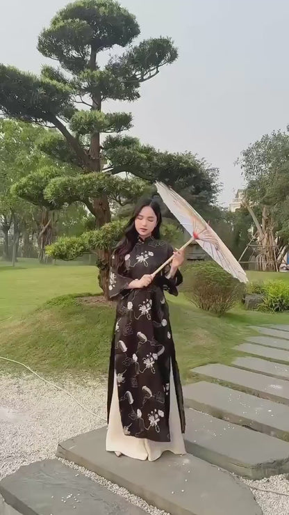 Yen - Black/Gold Eclipse Shifted Ao Dai Top Only, No Pants