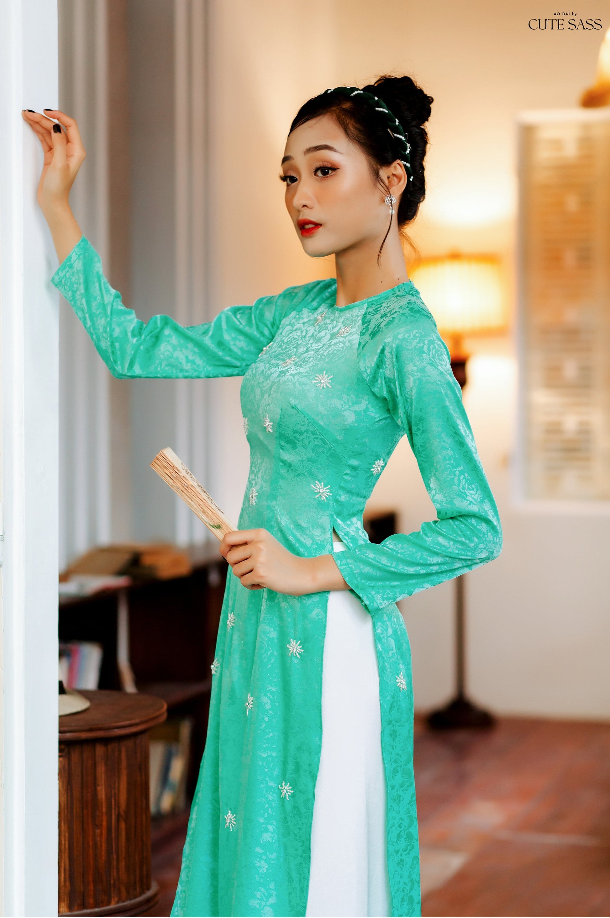Cyan Sparkle Gam Silk Ao Dai Set