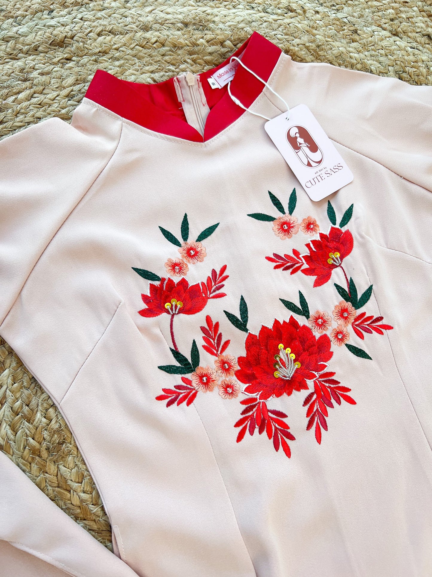 Mom and Daughter Pink / Red Embroidery Matching Ao Dai Set