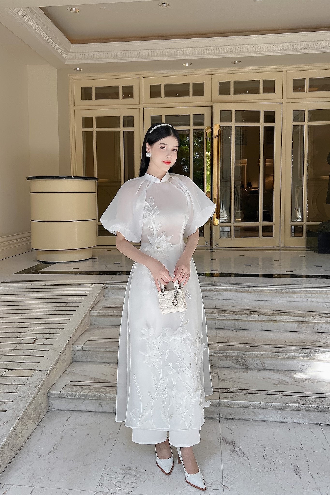 White And Gold Bridal Ao Dai, Vietnamese Traditional Bridal Dress  (#PHOENIX)