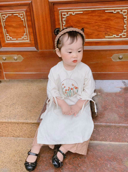 White Girl String Sleeve Ao Dai Set