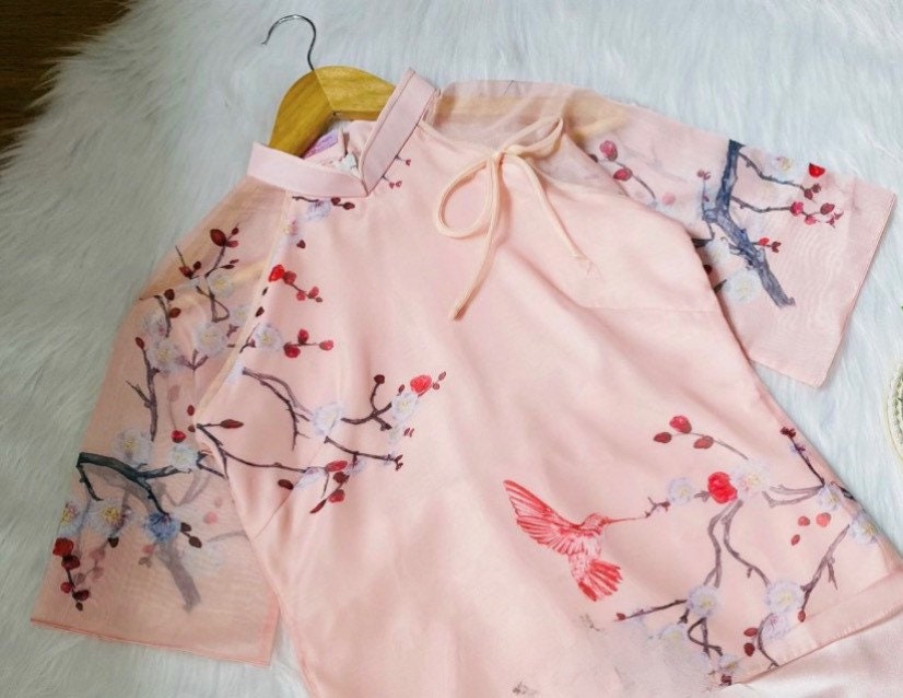 Blush Hac Modern Temple Set with Blush Pants (crop, short sleeve) | Pre-made Traditional Vietnamese Phap Phuc| Lunar New Year |
