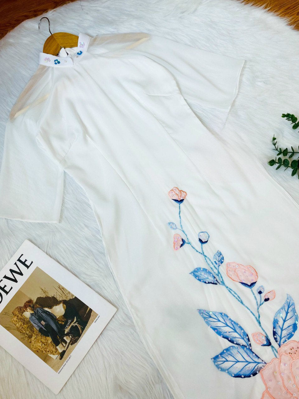 White Sparkle Peony Ao Dai Set | Pre-made Modernized Vietnamese Ao Dai | Women Ao Dai with Pants | Lunar New Year| Ao Dai Cach Tan|A1
