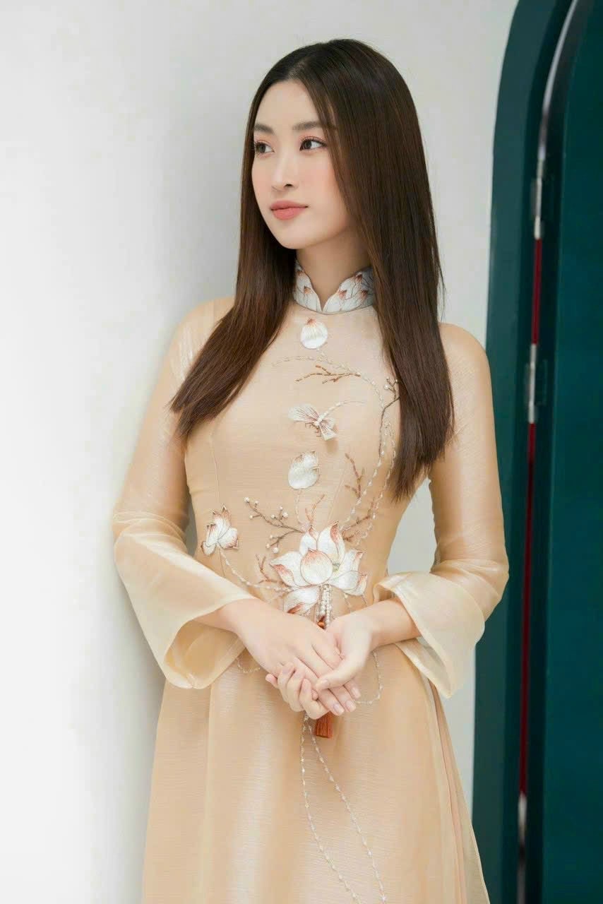 Beige Embroidery Lotus Double Sleeves Ao Dai Set | Pre-made Traditional Vietnamese Ao Dai| Women Ao Dai with Pants | Lunar New Year|