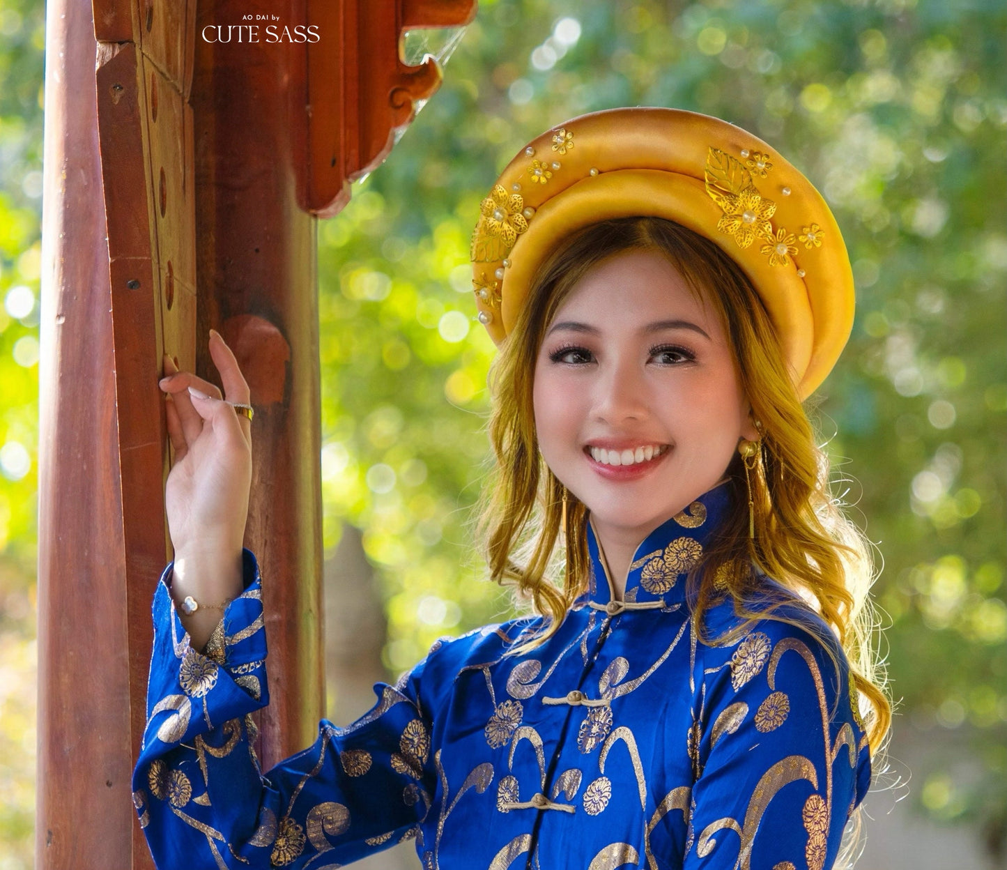 Gold Floral Plush Head Piece - Multiple Colors | Vietnamese Ao Dai Accessories | Man Ao Dai | Khan Dong