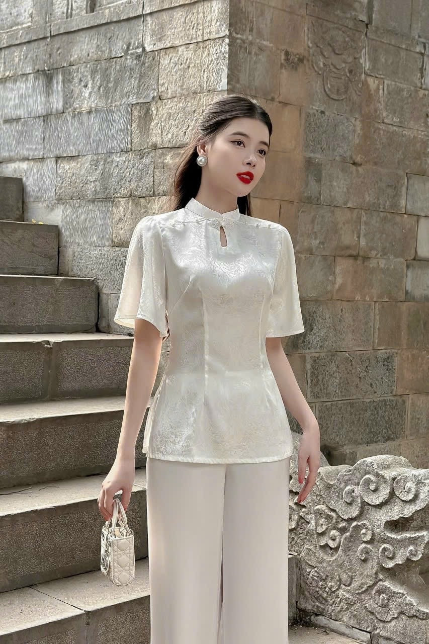 Gam Neck Detail Temple Set (White, Pink)| Pre-made Traditional Vietnamese Ao Dai| Lunar New Year|Do Lam|Phap Phuc|Women Ao Dai with Pants|M4