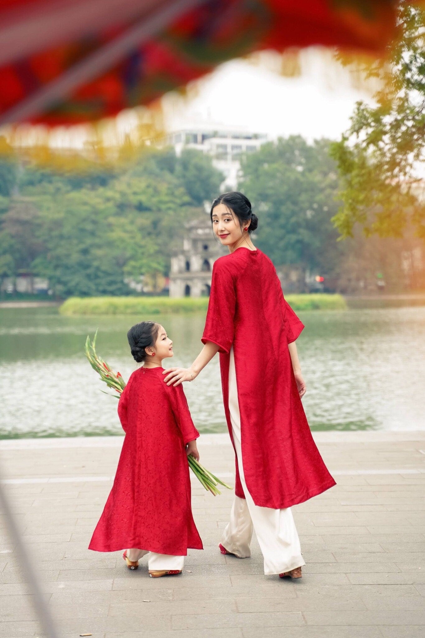 Mom and Daughter Shifted Red Gam Matching Ao Dai Set (White Pants)| Pre-made Traditional Vietnamese Ao Dai | Lunar New Year | Ao Dai Girl