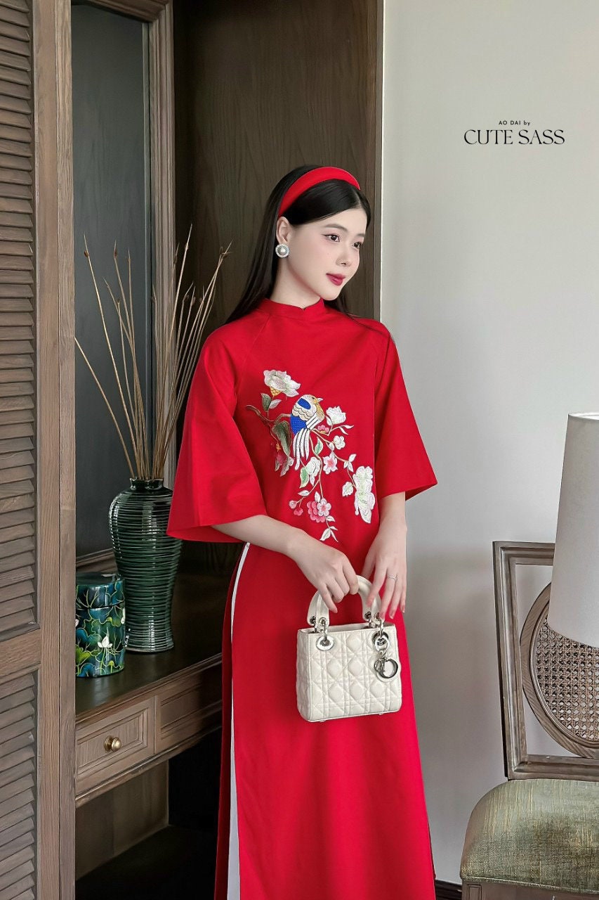Shifted Red Ao Dai Set | Pre-made Modernized Vietnamese Ao Dai| Women Ao Dai with Pants | Lunar New Year| Ao Dai Truyen Thong|