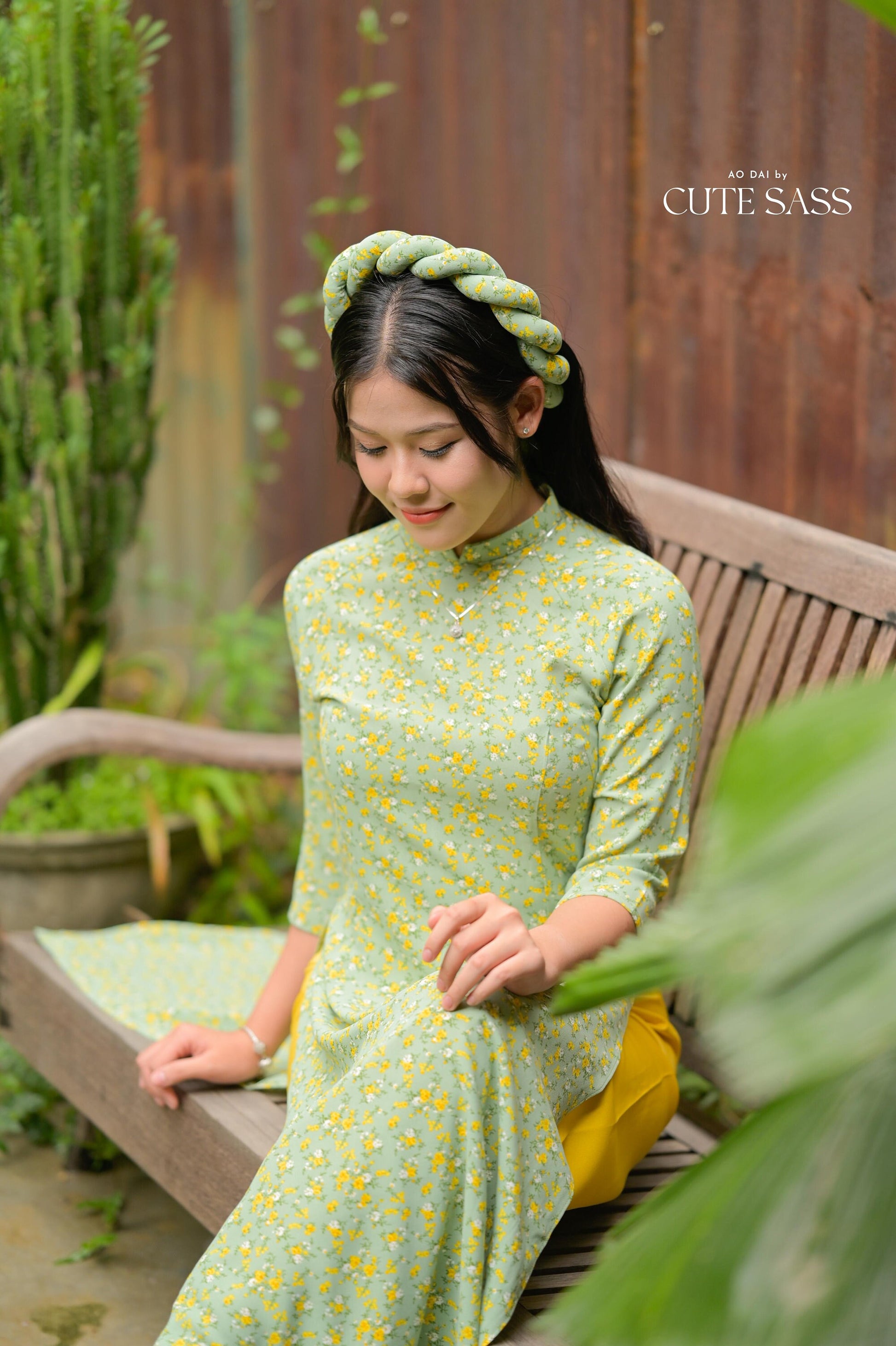 Cyan Hoa Ao Dai Set with Twisted Headband