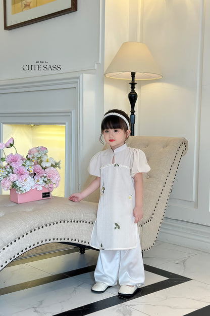 Mom and Daughter Cream Mini Flowers Ao Dai Set| Pre-made Traditional Vietnamese Ao Dai | Lunar New Year | Ao Dai for Girl, Mom|