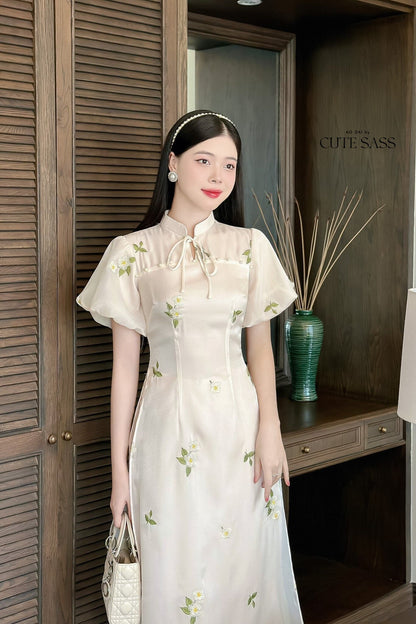 Mom and Daughter Cream Mini Flowers Ao Dai Set| Pre-made Traditional Vietnamese Ao Dai | Lunar New Year | Ao Dai for Girl, Mom|