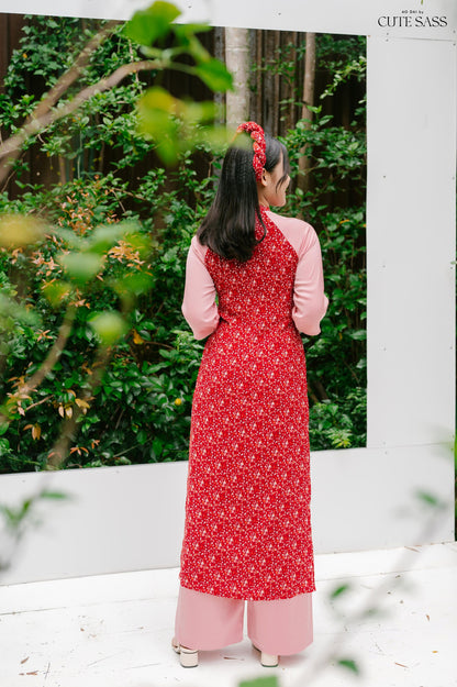 Red/Pink Hoa Ao Dai Set with Twisted Headband