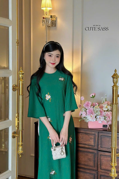 Shifted Chiffon Embroidery Ao Dai Top Set (4 Colors)| Pre-made Modernized Vietnamese Ao Dai | Women Ao Dai with Pants | Lunar New Year|