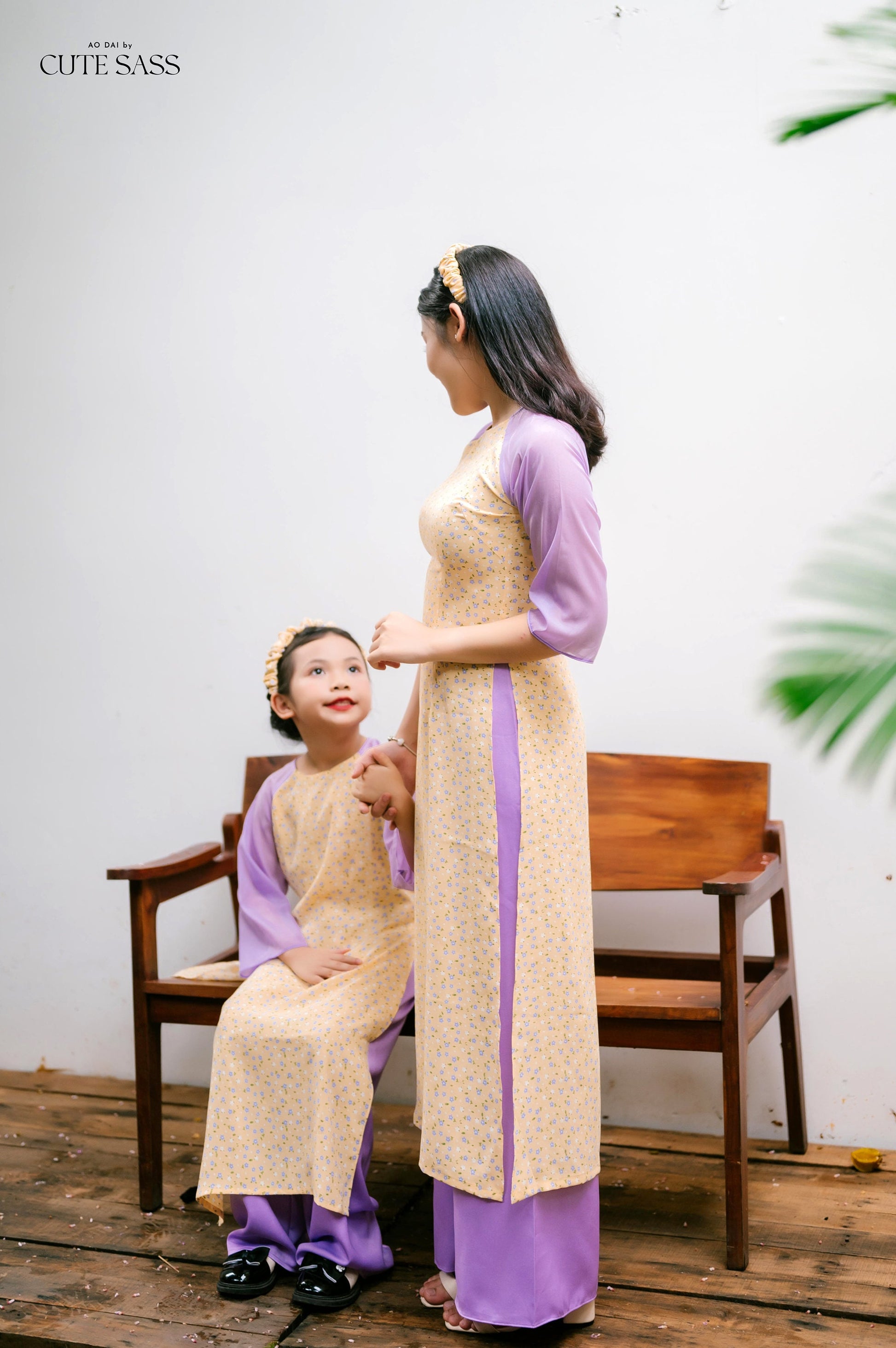 Mom and Daughter Yellow Hoa Matching Ao Dai Set with Headband