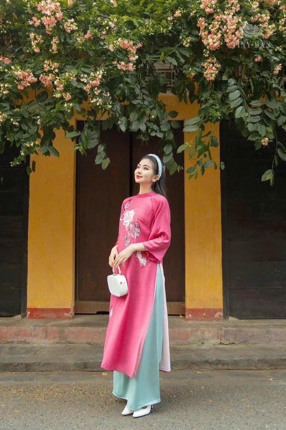 Shifted Pink Floral Ao Dai Set | Pre-made Modernized Vietnamese Ao Dai | Pastel Ao Dai with Pants | Lunar New Year|