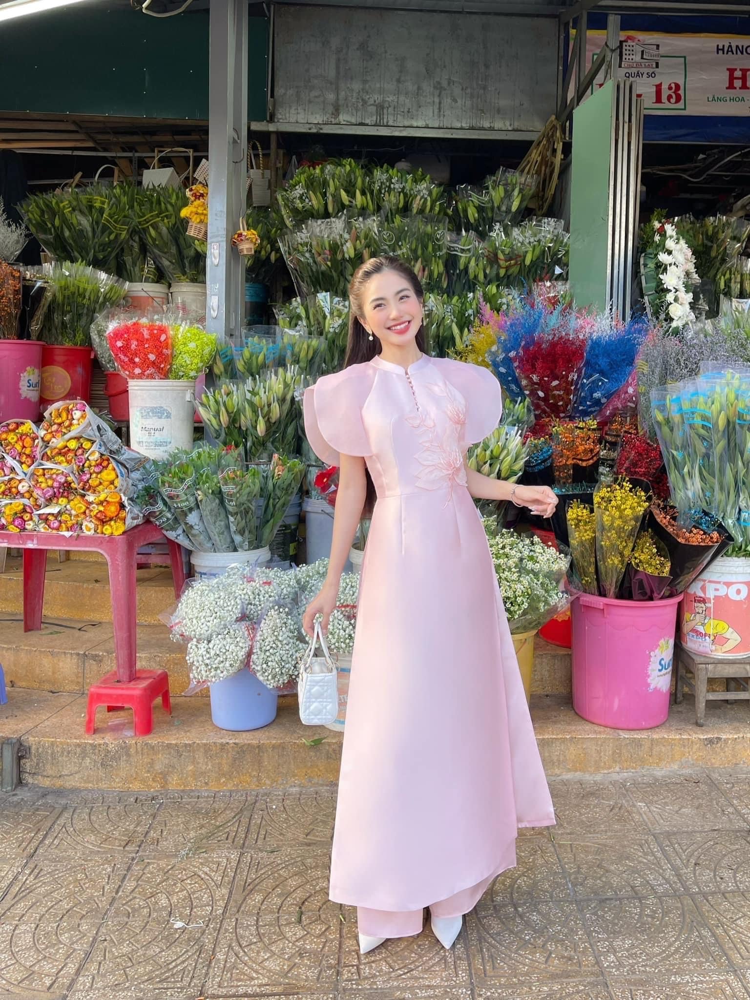 Pink Blooming Cereus Ao Dai Set | Pre-made Modernized Vietnamese Ao Dai| Women Ao Dai with Pants| Lunar New Year| Ao Dai Cach Tan|B2